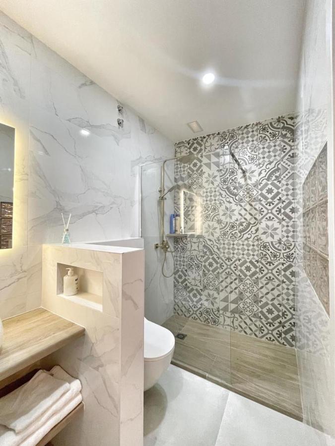 Luna Ensuites Centro Malaga Bagian luar foto