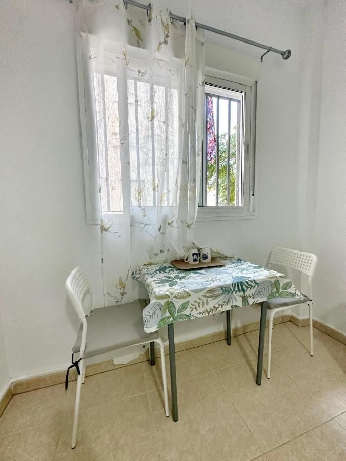 Luna Ensuites Centro Malaga Bagian luar foto